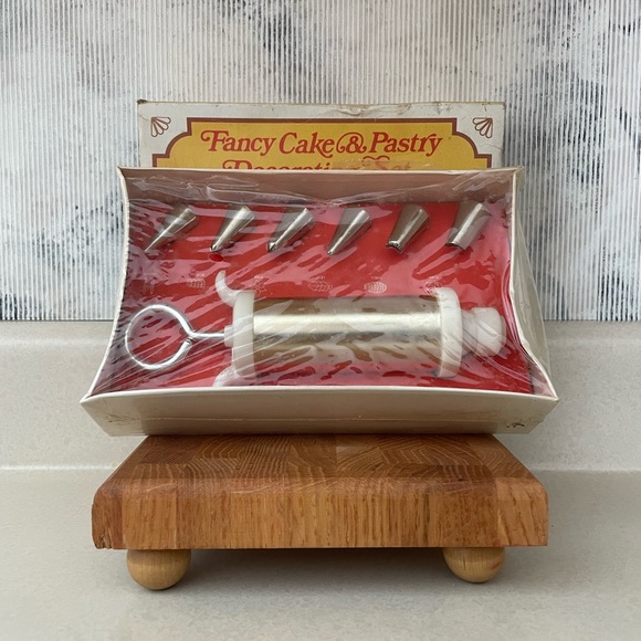 Vintage, ATECO Fancy Cake & Pastry Decorating Set, No. 701 - Picture 4 of 6